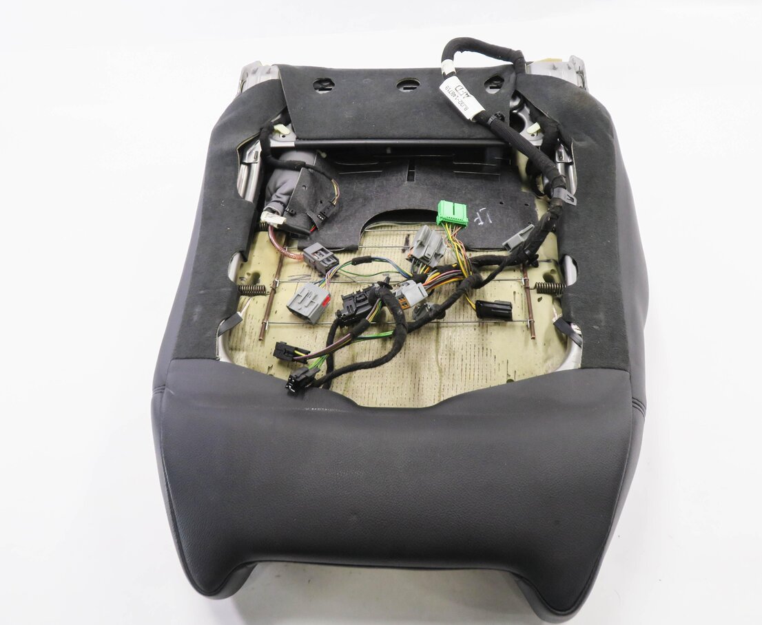 Thumbnail 7: 2013 RANGE ROVER EVOQUE (L538) DRIVER - UPPER TOP HEATED SEAT CUSHION (BLACK)