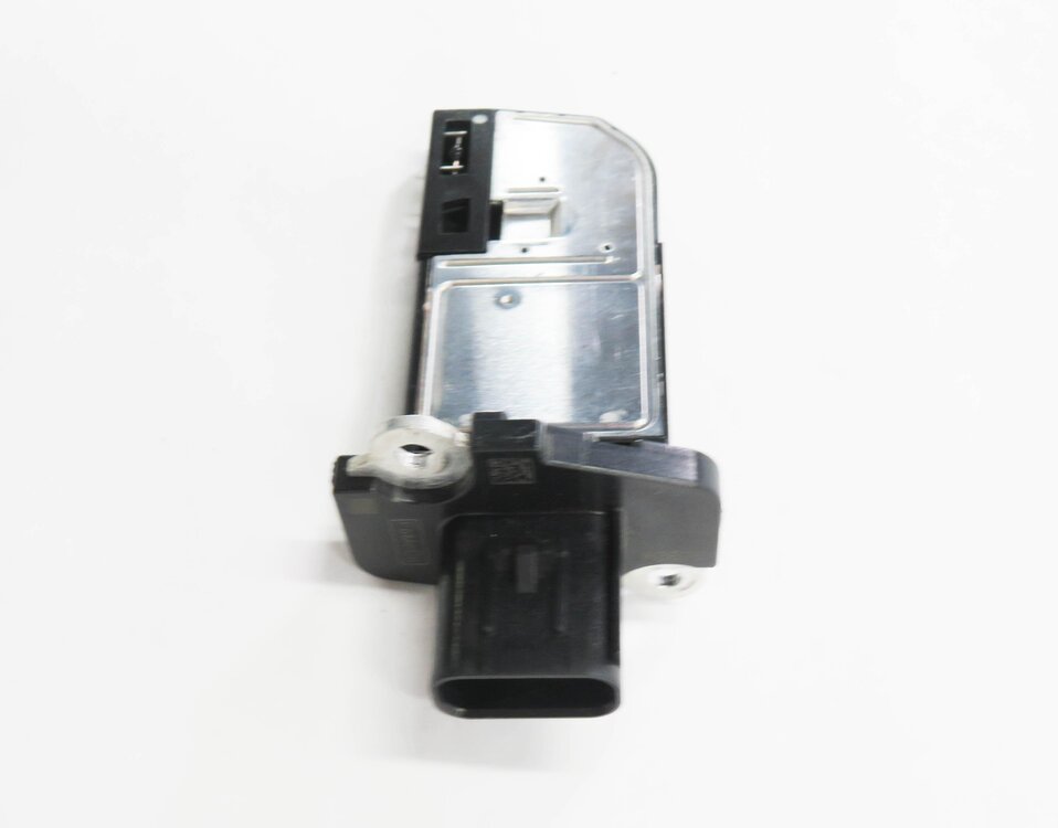 Thumbnail 4: 12-17 LAND ROVER LR2 EVOQUE DISCOVERY (L538 L550) 2.0L MASS AIR FLOW SENSOR MAF