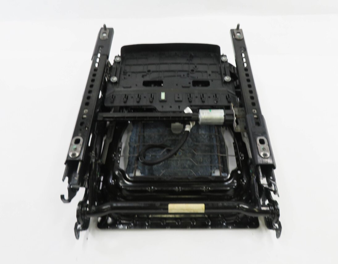 Thumbnail 6: 2013 RANGE ROVER EVOQUE (L538) RIGHT FRONT PASSENGER SEAT TRACK w/ MOTORS