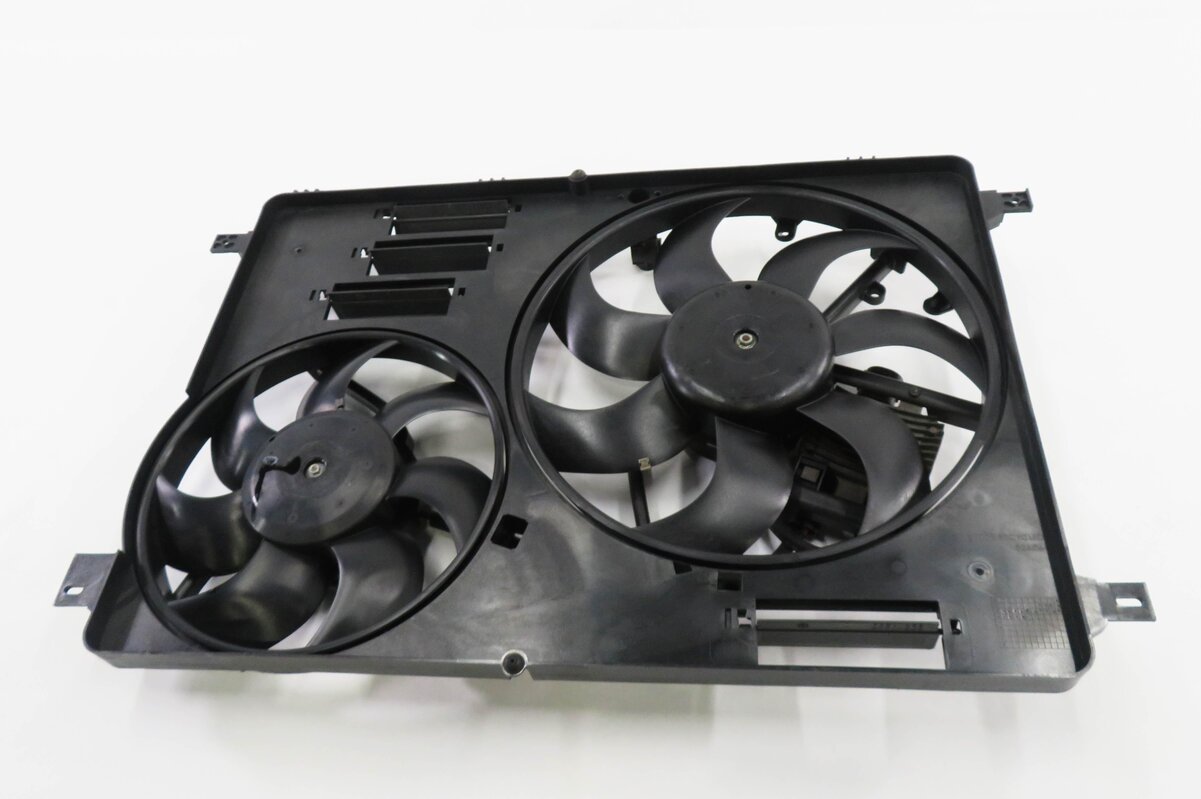 Thumbnail 2: 12-17 LAND ROVER DISCOVERY LR2 / RANGE ROVER EVOQUE (L538) RADIATOR COOLING FAN