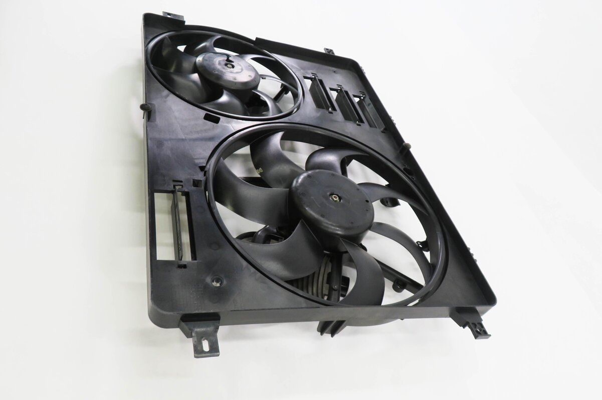 Thumbnail 3: 12-17 LAND ROVER DISCOVERY LR2 / RANGE ROVER EVOQUE (L538) RADIATOR COOLING FAN