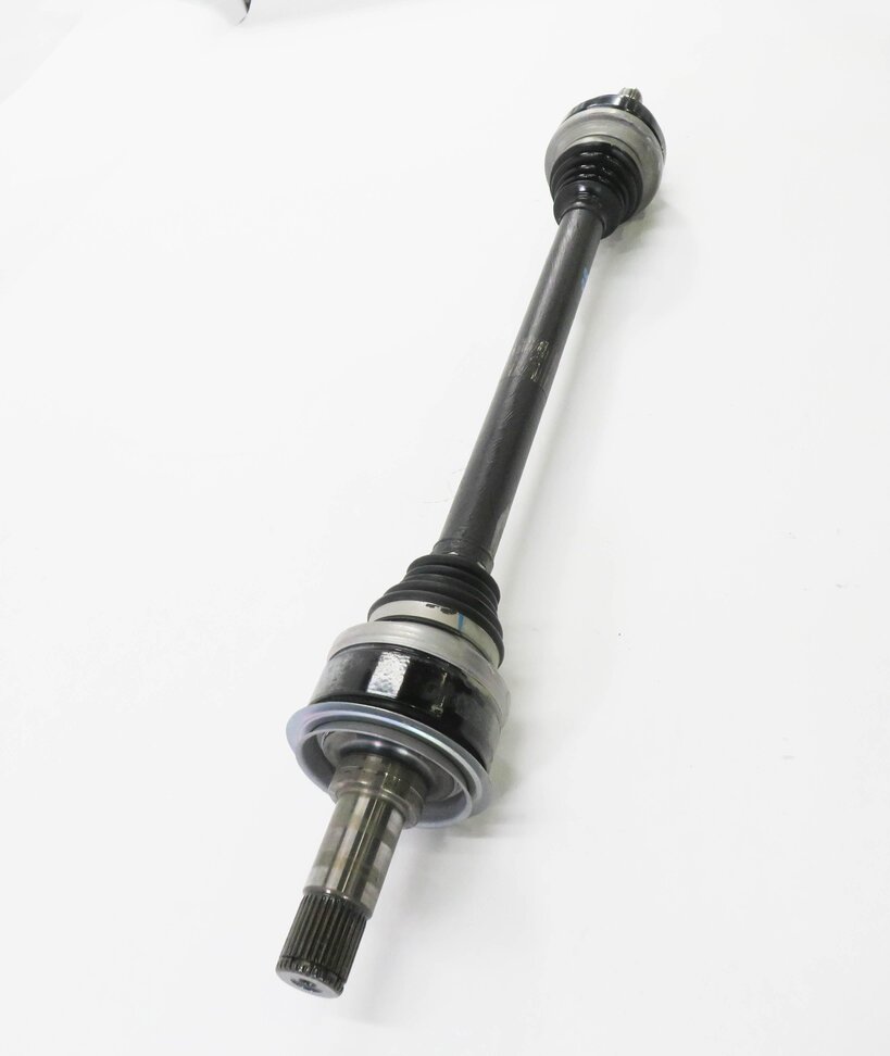 Thumbnail 4: 2017-2021 MERCEDES C300 (W205) RWD - RIGHT PASSENGER REAR CV AXLE SHAFT
