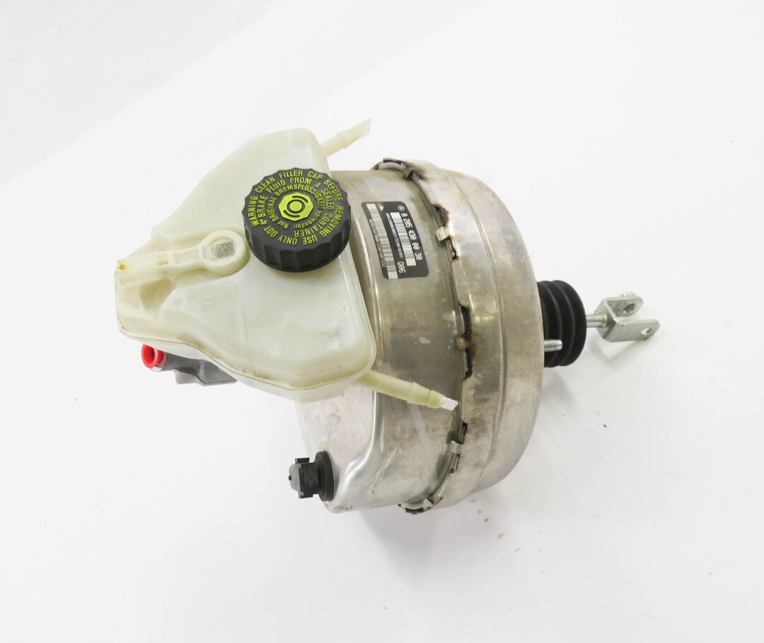 Thumbnail 2: 2018-2021 MERCEDES C300 C43 C63 E400 (W205 W238) BRAKE BOOSTER MASTER CYLINDER