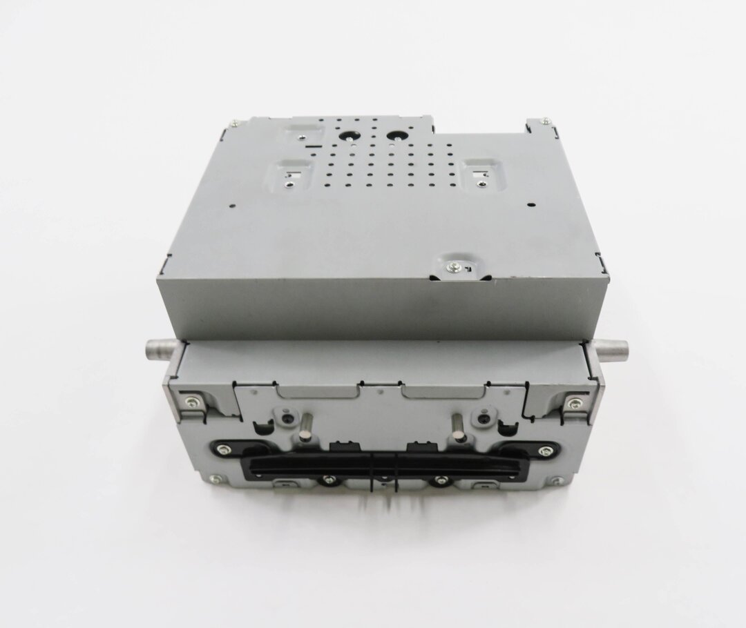 Thumbnail 6: 2018 MERCEDES C300 (W205) AM/FM RADIO STEREO RECEIVER CD PLAYER