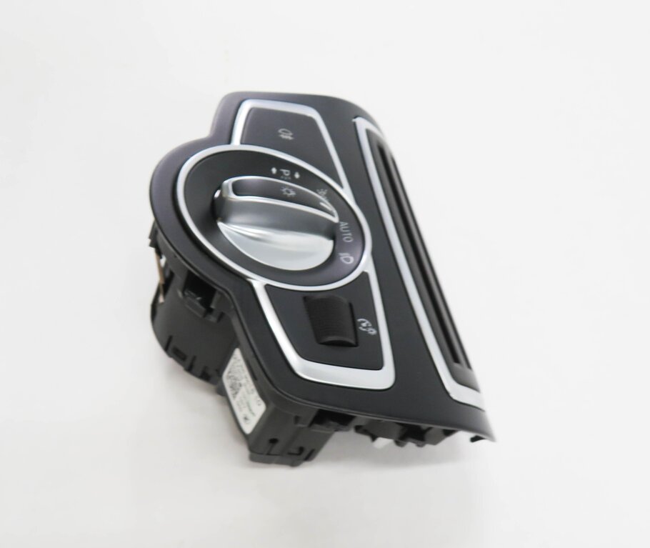 Thumbnail 5: 2015-2021 MERCEDES C300 C400 C43 AMG (W205) HEADLIGHT SWITCH