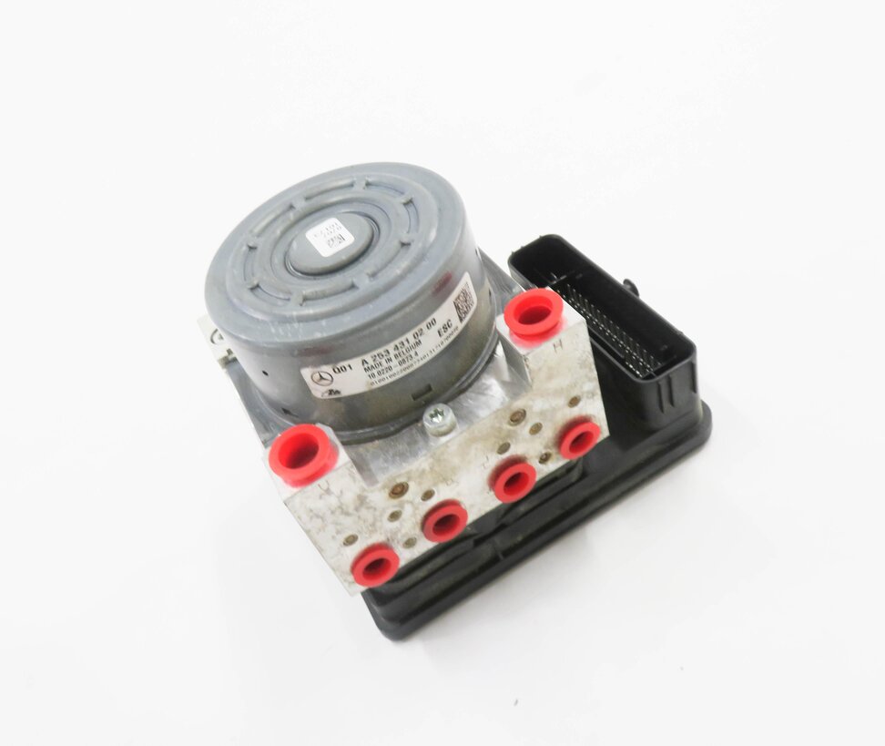 Thumbnail 2: 2018-2021 MERCEDES C300 GLC300 GLC350E (W205 X253) ESC ABS BRAKE PUMP w/ MODULE
