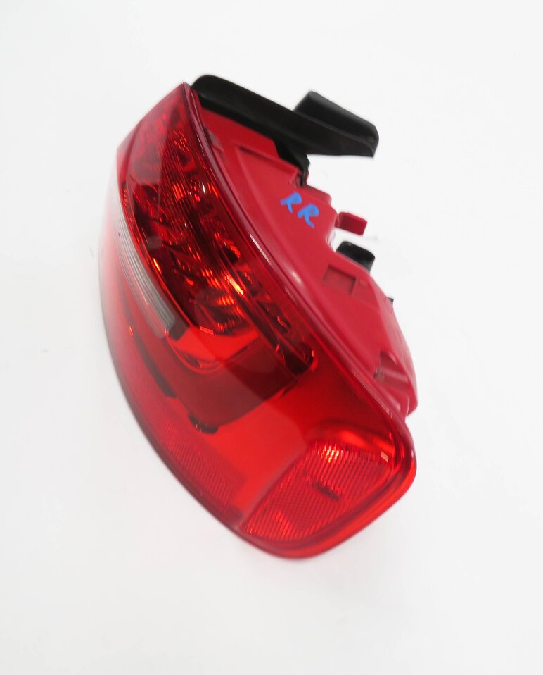 Thumbnail 5: 13-16 AUDI A4 S4 (B8 8K) RIGHT - QUARTER PANEL LED TAILLIGHT BRAKE LIGHT LAMP