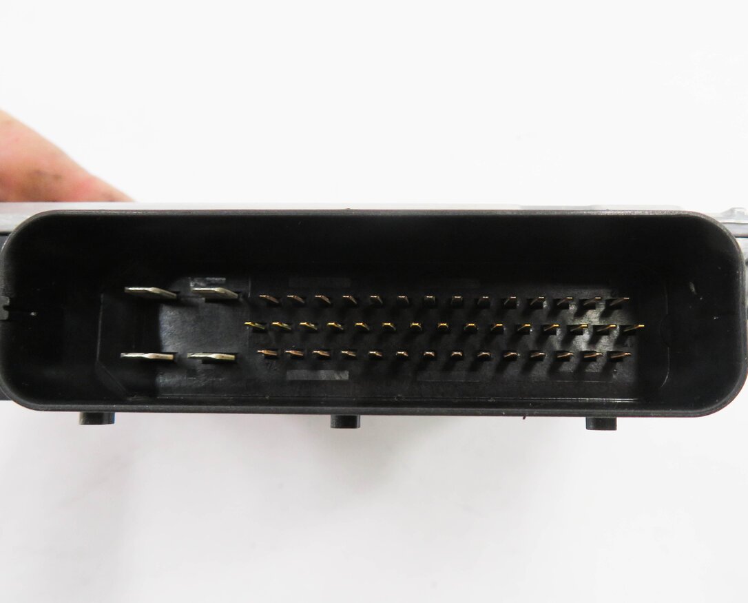 Thumbnail 6: 2015 AUDI S4 (B8 8K) REAR DIFFERENTIAL CONTROL MODULE