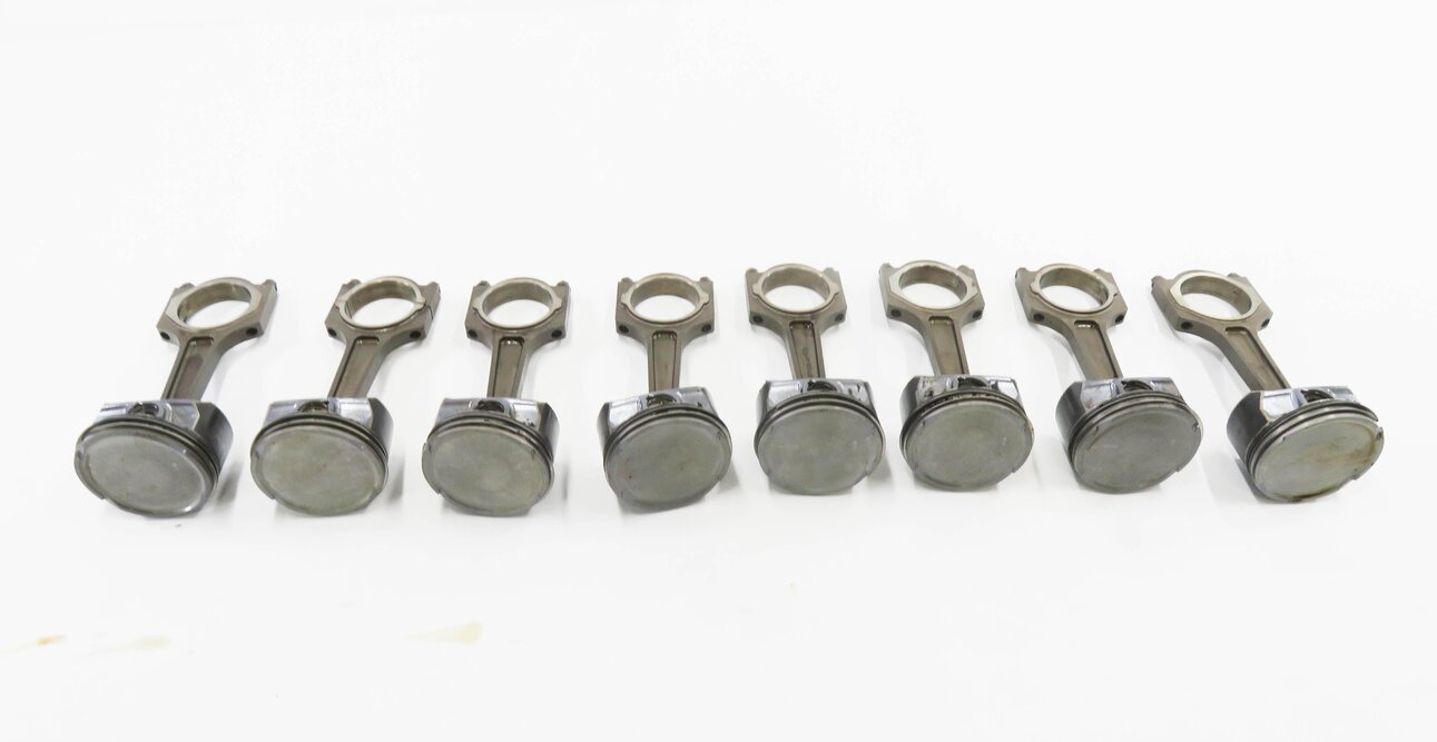 Thumbnail 3: 2005-2009 LR3 / RANGE ROVER SPORT (L320 L322) 4.4L V8 ENGINE PISTON w/ ROD SET-8