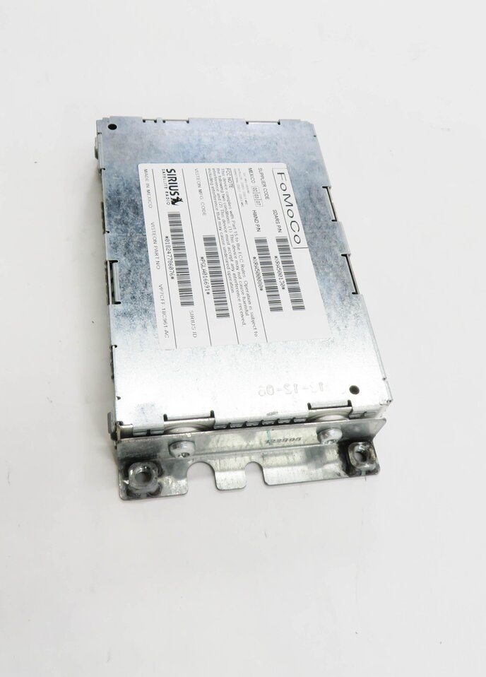 Thumbnail 4: 2007-2012 LR3 / RANGE ROVER SPORT STEREO SIRIUS SATELLITE RADIO RECEIVER MODULE