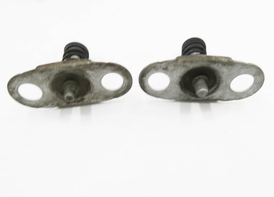 Thumbnail 6: 2007 RANGE ROVER (L322) FRONT HOOD SAFETY LATCH SPRING SET-3