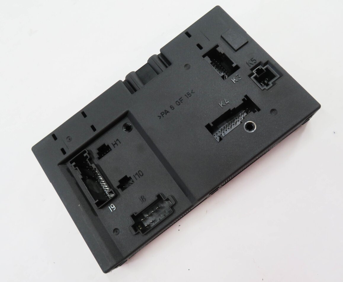 2012 MERCEDES S550 (W221) REAR TRUNK SIGNAL ACQUISITION CONTROL MODULE (SAM)
