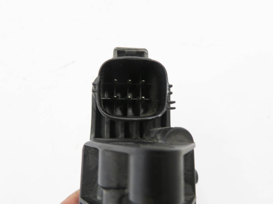 Thumbnail 9: 06 RANGE ROVER SPORT (L320) AIR SUSPENSION VALVE BLOCK SET-3