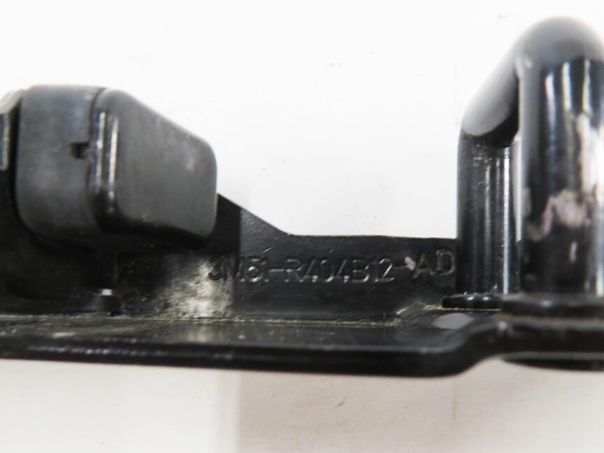 Thumbnail 6: 2006 RANGE ROVER SPORT (L320) REAR TRUNK LOCK LATCH ACTUATOR STRIKER PLATE