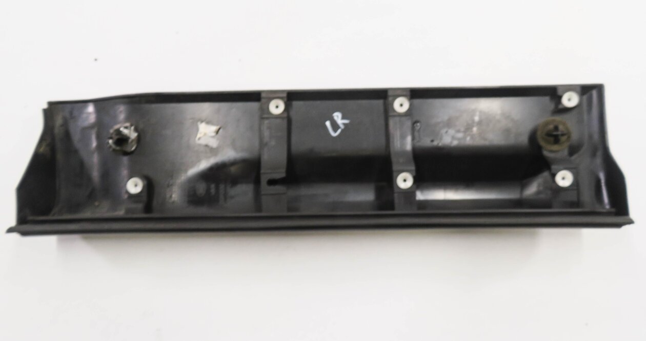 Thumbnail 6: 2006 RANGE ROVER SPORT (L320) LEFT REAR DOOR RUNNER MOULDING TRIM