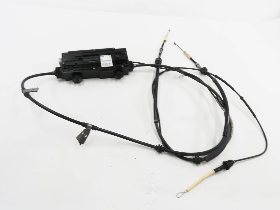 Thumbnail 2: 2006 RANGE ROVER SPORT (L320) EMERGENCY PARKING BRAKE ACTUATOR MOTOR w/ CABLES