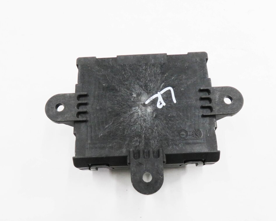 Thumbnail 5: 2017 LAND ROVER DISCOVERY SPORT (L550) LEFT REAR DOOR CONTROL MODULE