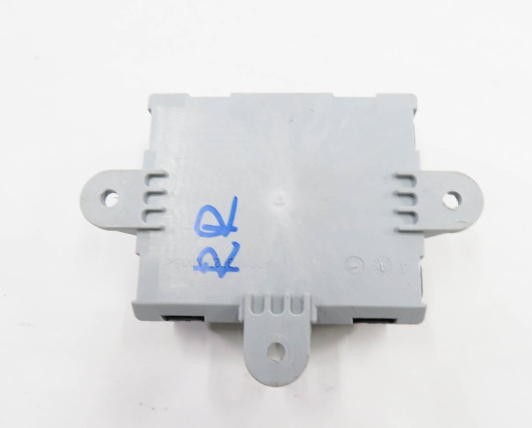 Thumbnail 5: 2017 LAND ROVER DISCOVERY SPORT (L550) RIGHT REAR DOOR CONTROL MODULE