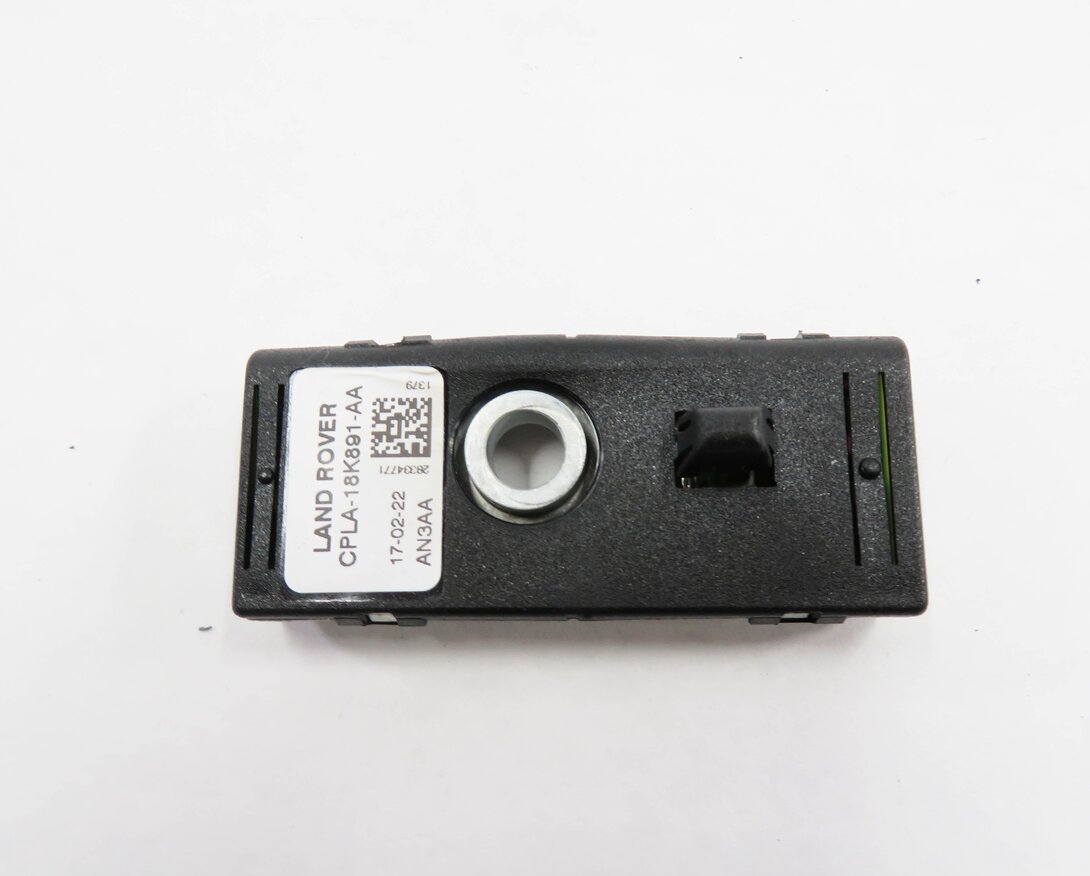 Thumbnail 5: 2017 LAND ROVER DISCOVERY SPORT (L550) ANTENNA ISOLATOR CONTROL MODULE