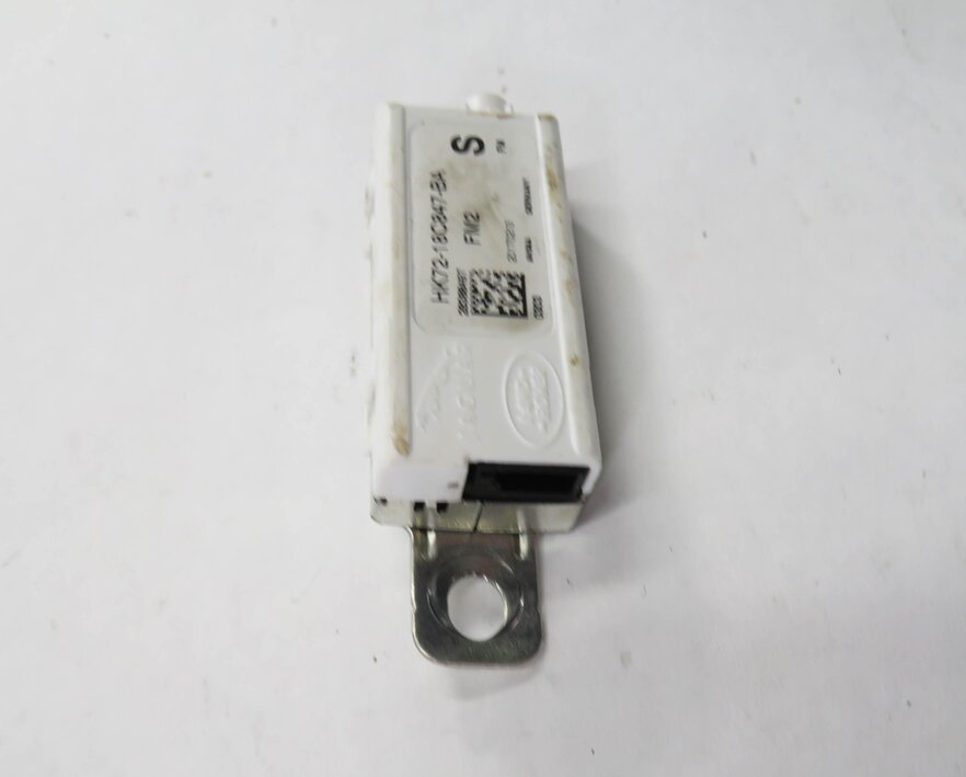 Thumbnail 3: 2017 LAND ROVER DISCOVERY SPORT (L550) RADIO AERIAL ANTENNA AMP AMPLIFIER