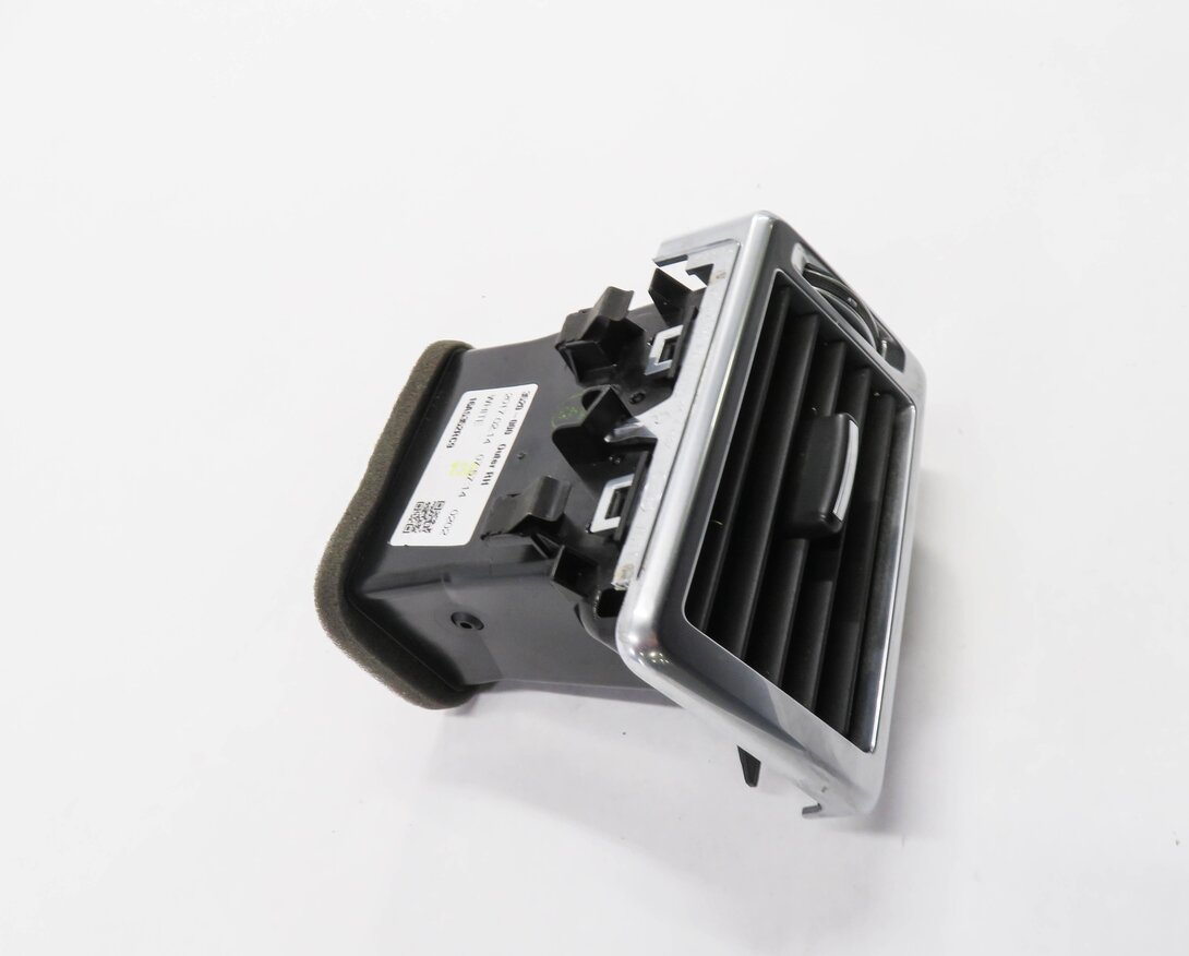 Thumbnail 3: 2017 LAND ROVER DISCOVERY SPORT (L550) RIGHT PASSENGER DASH HEATER A/C AIR VENT
