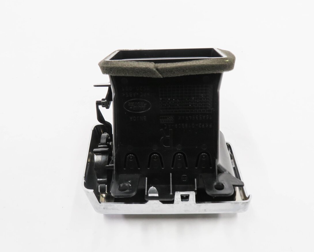 Thumbnail 6: 2017 LAND ROVER DISCOVERY SPORT (L550) RIGHT PASSENGER DASH HEATER A/C AIR VENT