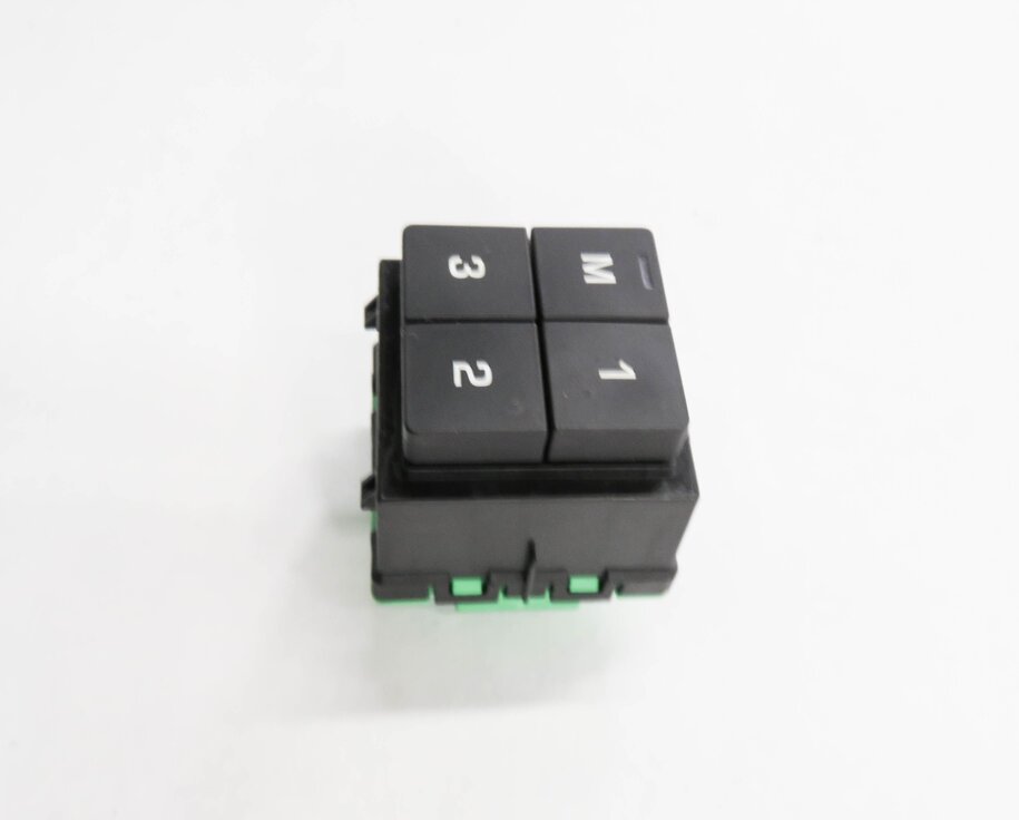 Thumbnail 4: 2015-2020 DISCOVERY SPORT RANGE ROVER SPORT VELAR - DRIVER MEMORY SEAT SWITCH