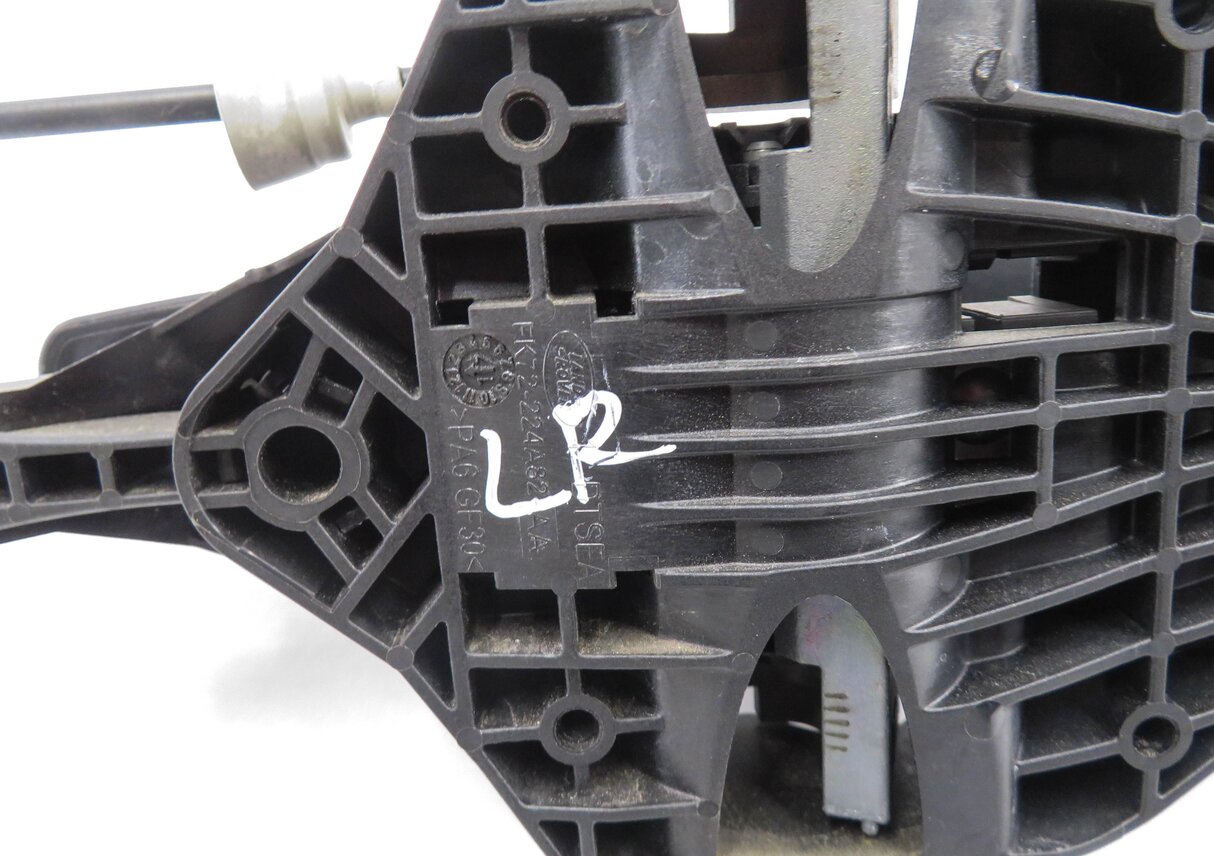 Thumbnail 14: 15-19 LAND ROVER DISCOVERY SPORT (L550) LEFT REAR PASSIVE DOOR HANDLE (SILVER)