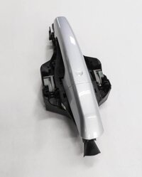 Thumbnail 4: 15-19 LAND ROVER DISCOVERY SPORT (L550) LEFT REAR PASSIVE DOOR HANDLE (SILVER)