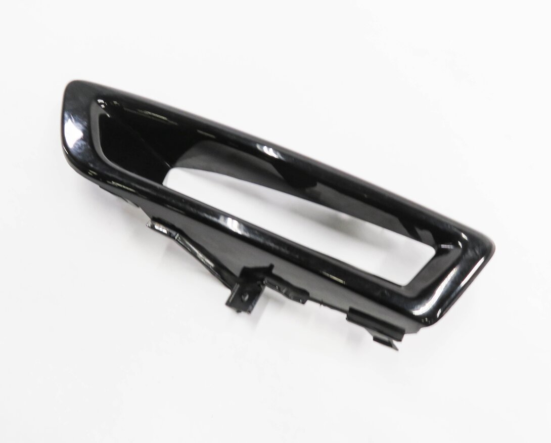 2017 LAND ROVER DISCOVERY SPORT (L550) LEFT FRONT DRIVER FOGLIGHT TRIM (BLACK)