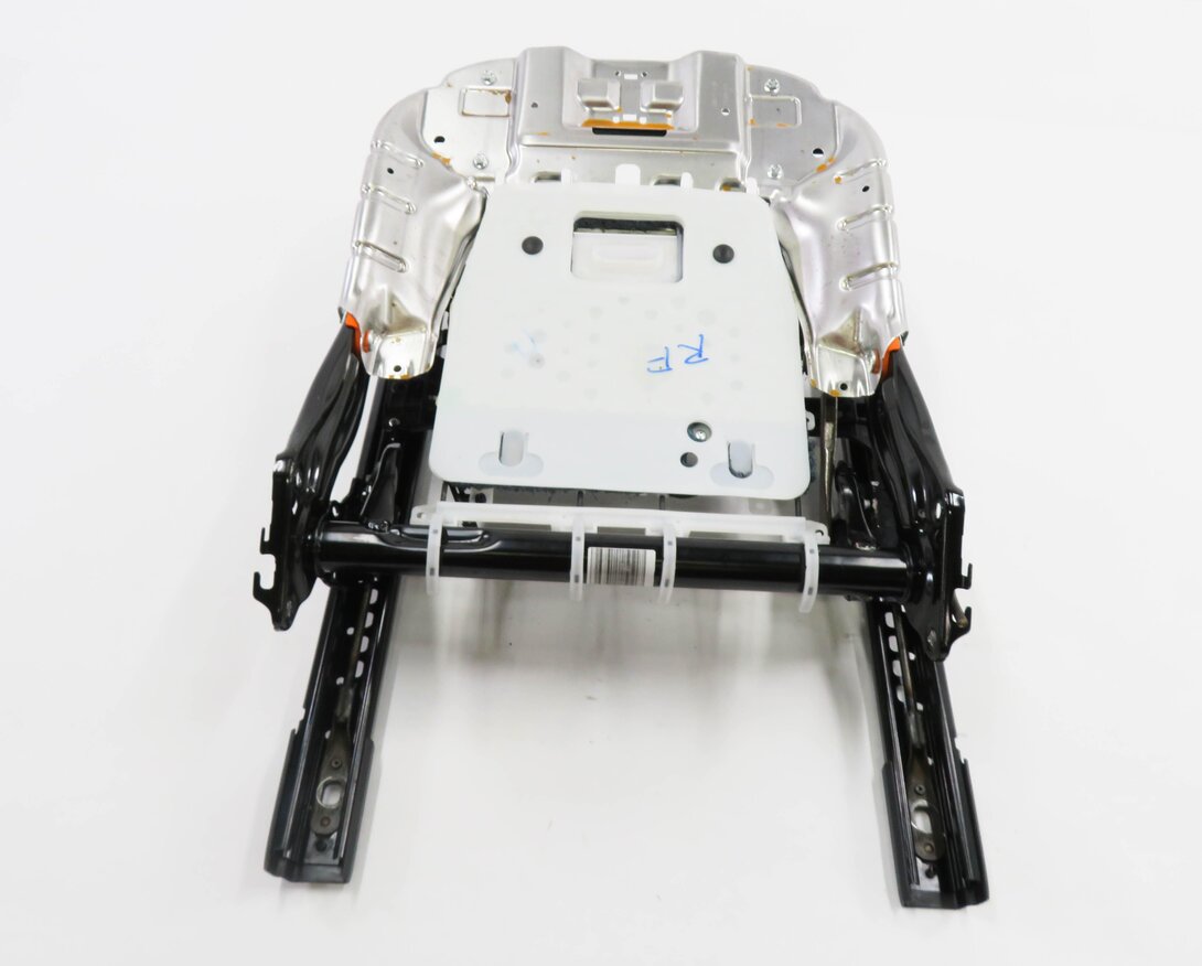 Thumbnail 2: 2017 LAND ROVER DISCOVERY SPORT (L550) RIGHT FRONT PASSENGER POWER SEAT TRACK