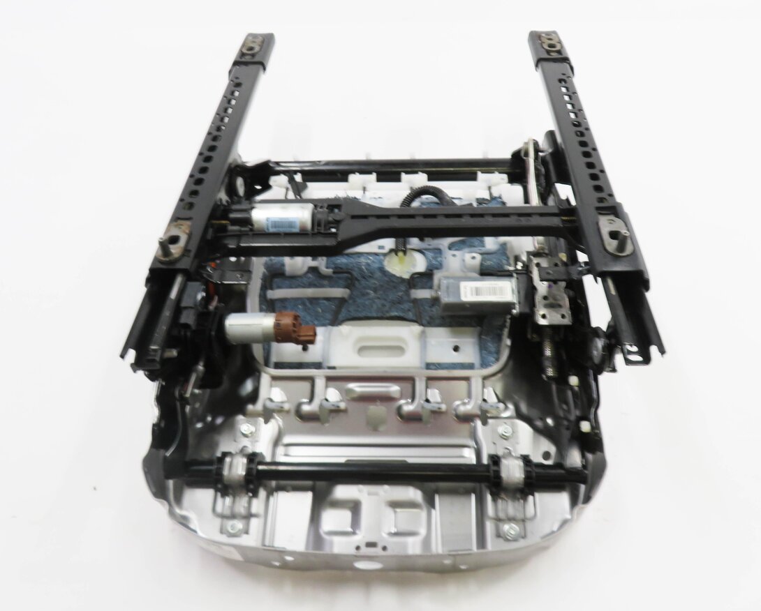 Thumbnail 7: 2017 LAND ROVER DISCOVERY SPORT (L550) RIGHT FRONT PASSENGER POWER SEAT TRACK