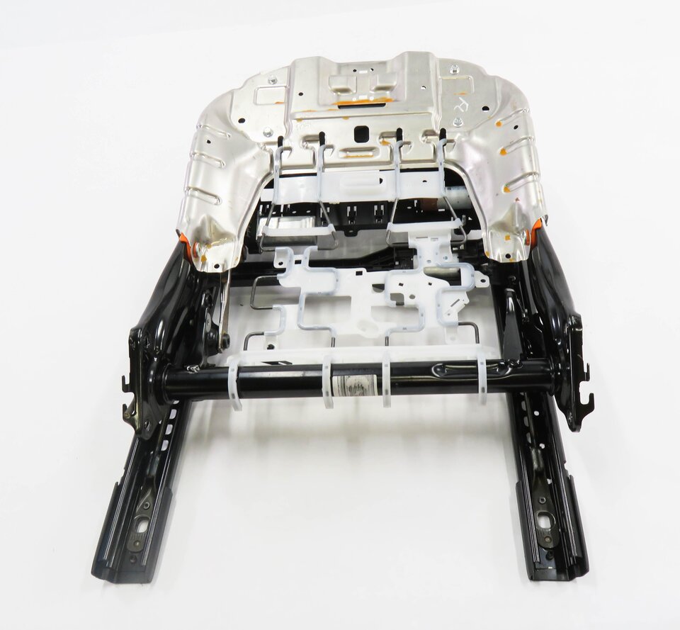 Thumbnail 7: 2017 LAND ROVER DISCOVERY SPORT (L550) LEFT FRONT DRIVER SEAT TRACK w/ MOTORS