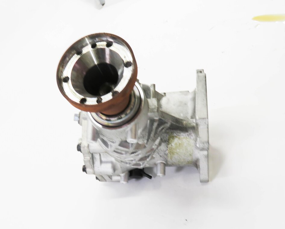Thumbnail 3: 2015-2019 JAGUAR E-PACE / DISCOVERY SPORT (L550) AWD - FRONT TRANSFER CASE