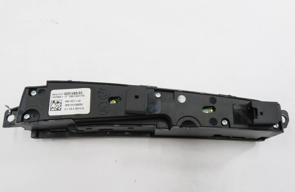 Thumbnail 6: 2012 BMW 750i (F01) TRACTION CONTROL SPORT COMFORT PDC SWITCH BUTTON PANEL