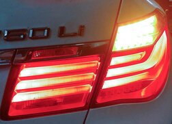 Thumbnail 2: 2009-2012 BMW 740i 750i 760i B7 (F01) RIGHT PASSENGER TRUNK TAILLIGHT LIGHT LAMP