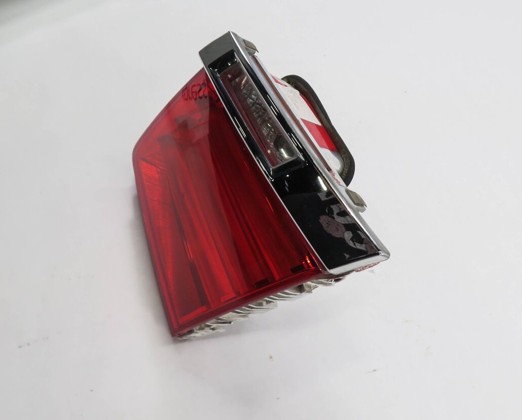 Thumbnail 5: 2009-2012 BMW 740i 750i 760i B7 (F01) RIGHT PASSENGER TRUNK TAILLIGHT LIGHT LAMP
