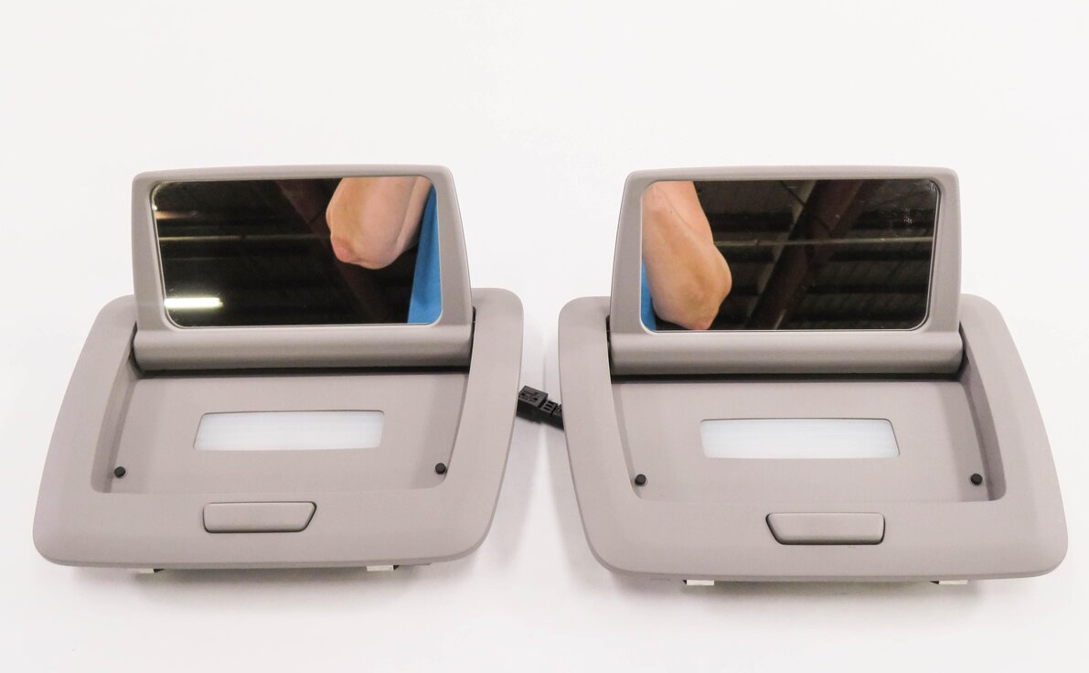 Thumbnail 5: 2012 BMW 750i (F01) REAR VANITY MIRROR SET-2 (BEIGE)