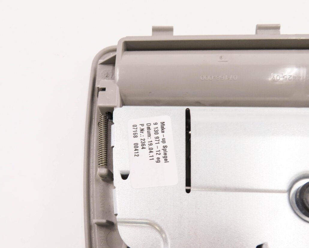 Thumbnail 8: 2012 BMW 750i (F01) REAR VANITY MIRROR SET-2 (BEIGE)
