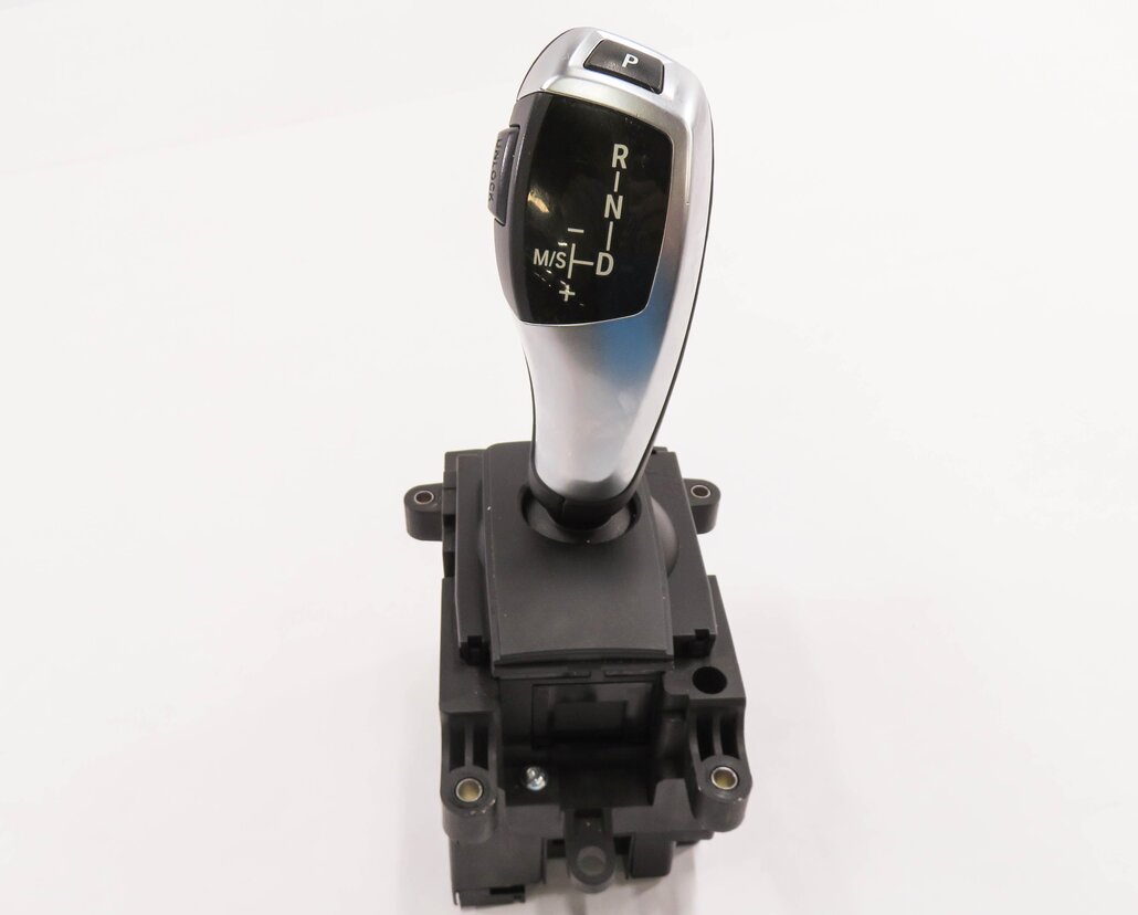 Thumbnail 2: 2011-2017 BMW 535iGT 550iGT 740i 750i X3 (F10 F01 F25) TRANSMISSION GEAR SHIFTER