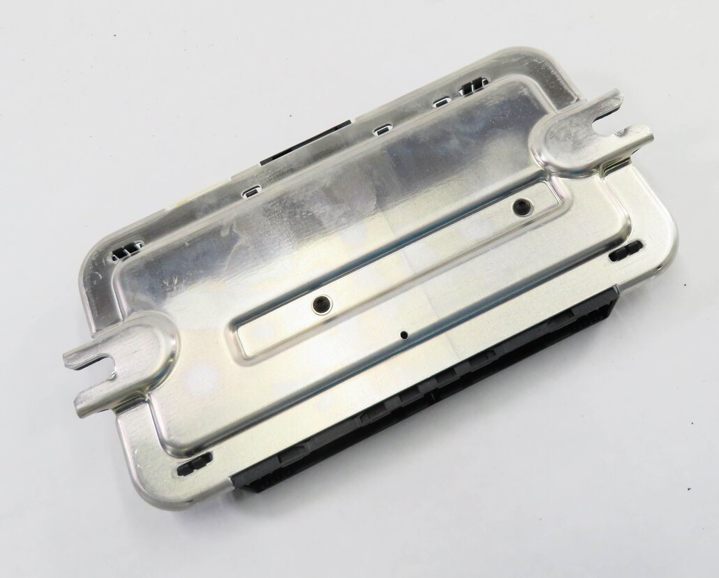 10-17 BMW 528i 535i 550i 650i 750i M5 X3 X6 - FRMIII BODY LIGHT CONTROL MODULE