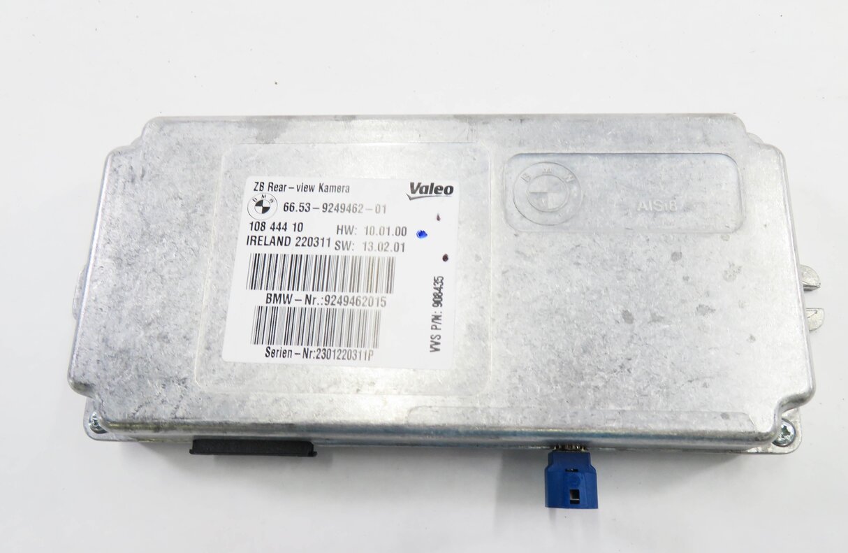 Thumbnail 2: 10-19 BMW 328i 330i 335i 528i 535i 550i 740i 750i M3 M4 - REARVIEW CAMERA MODULE