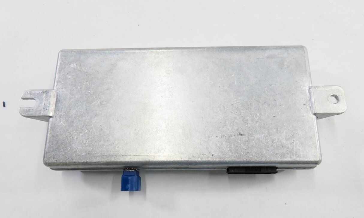 Thumbnail 5: 10-19 BMW 328i 330i 335i 528i 535i 550i 740i 750i M3 M4 - REARVIEW CAMERA MODULE