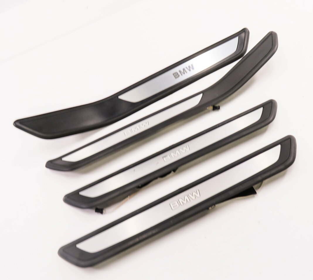 2012 BMW 750i (F01) FRONT & REAR LIGHTED DOOR SILL SCUFF PANEL TRIM SET-4