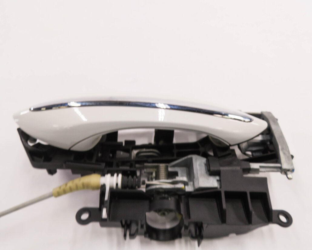 Thumbnail 5: 09-18 BMW 528i 535i 550i 740i 750i 760i RIGHT FRONT COMFORT DOOR HANDLE (WHITE)
