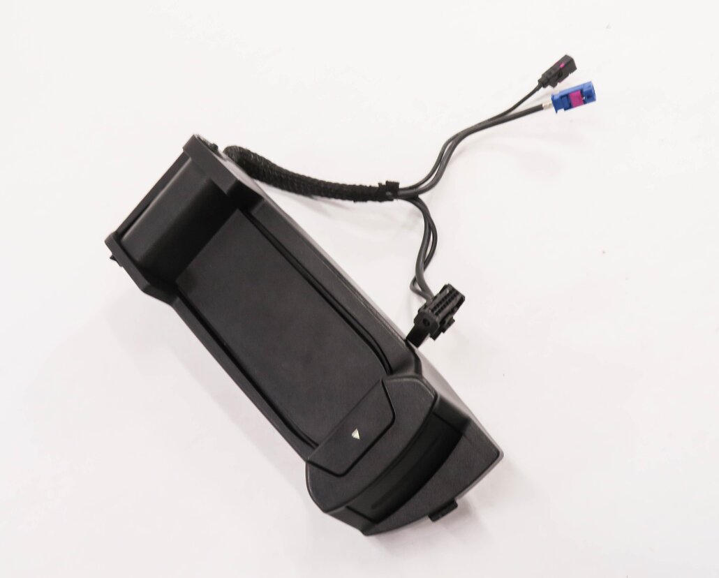 2012 BMW 750i (F01) FRONT CENTER CONSOLE CELL PHONE DOCK CRADLE
