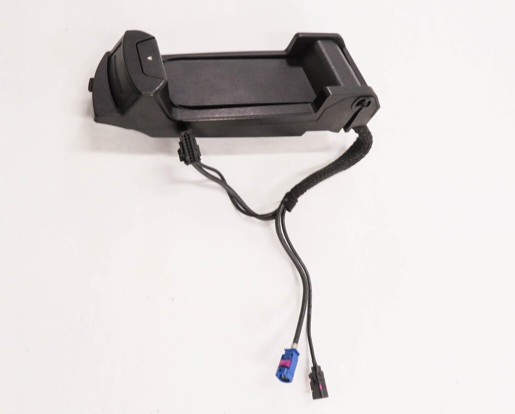 Thumbnail 4: 2012 BMW 750i (F01) FRONT CENTER CONSOLE CELL PHONE DOCK CRADLE