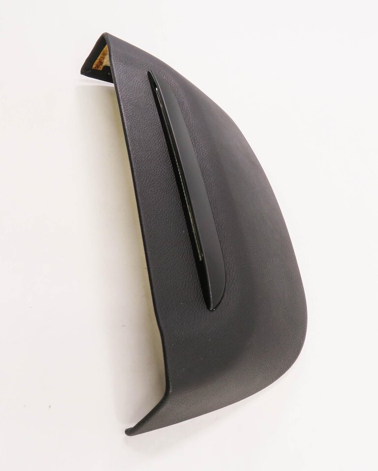 Thumbnail 3: 2012 BMW 750i (F01) LEFT FRONT DRIVER LIGHTED SEAT BACK PANEL (BLACK)