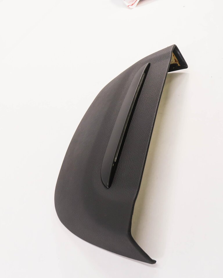 Thumbnail 4: 2012 BMW 750i (F01) LEFT FRONT DRIVER LIGHTED SEAT BACK PANEL (BLACK)