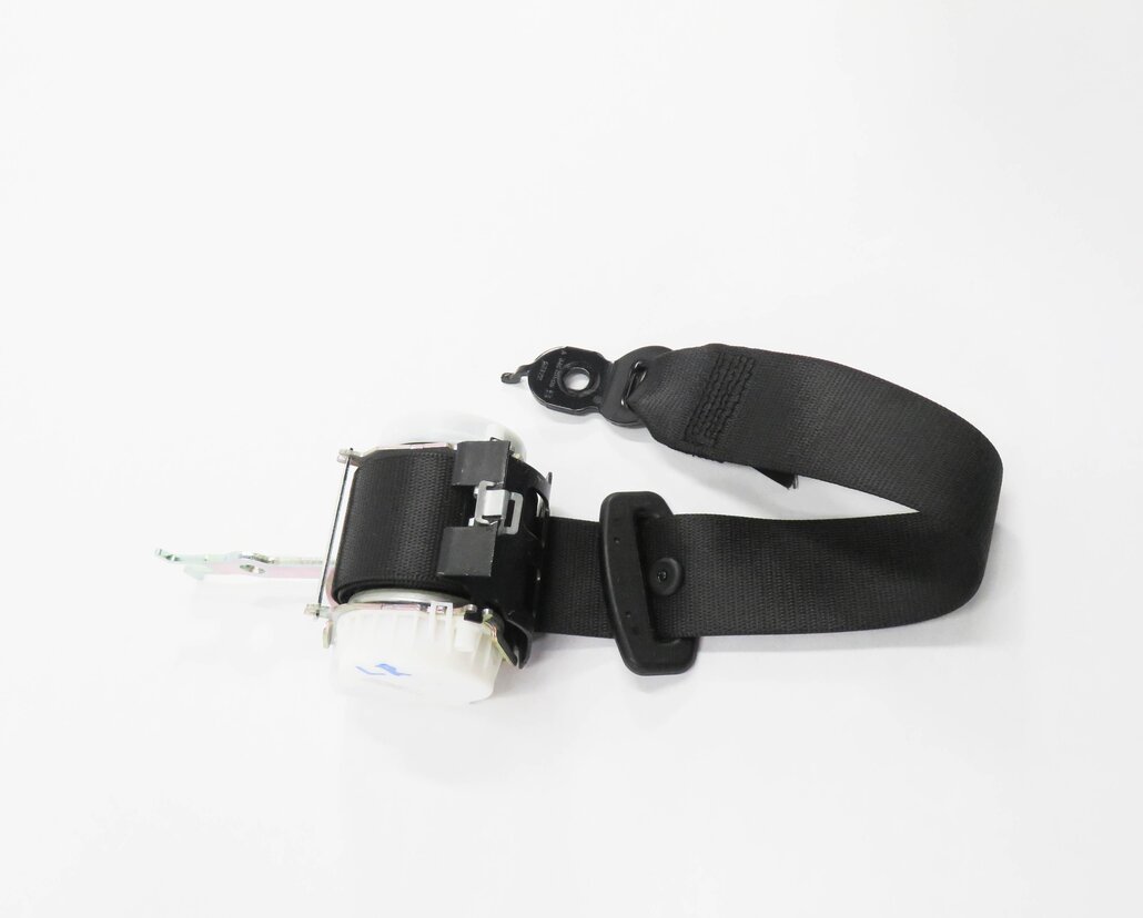 Thumbnail 4: 2012 BMW 750i (F01) LEFT REAR SEAT SEATBELT RETRACTOR (BLACK)